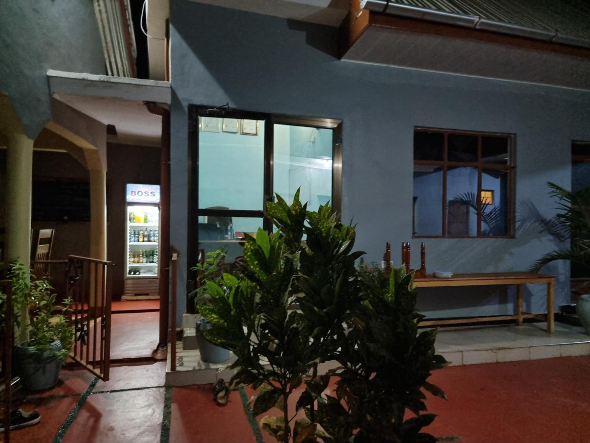 Kisanga Homestay Moshi Exteriör bild