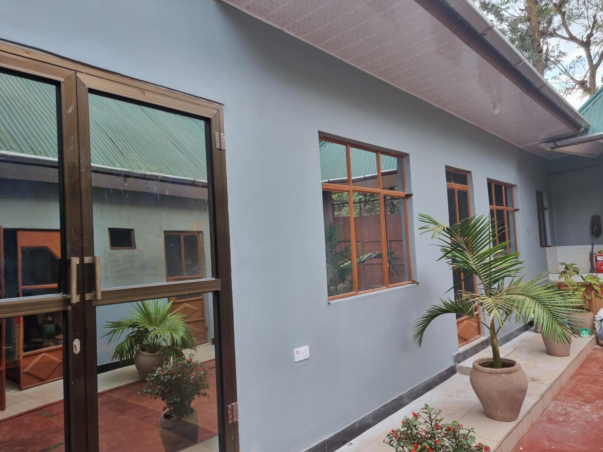 Kisanga Homestay Moshi Exteriör bild